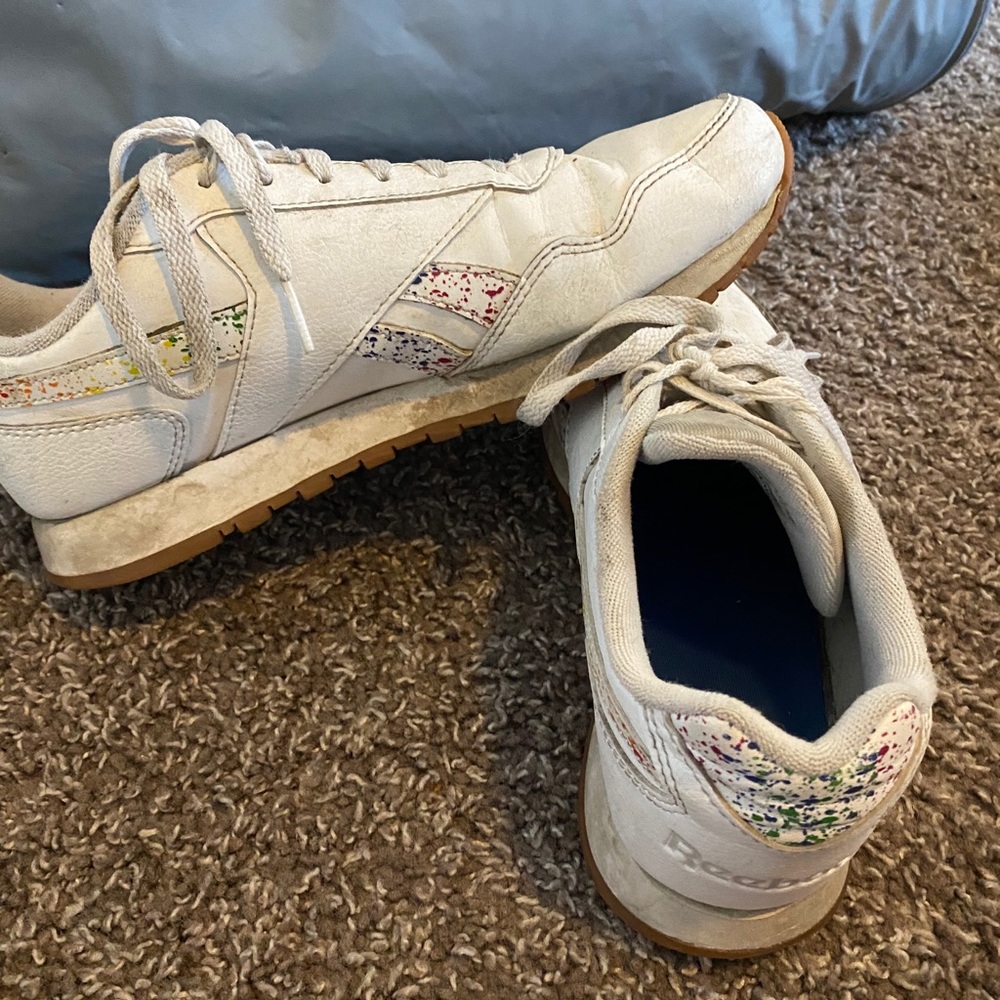 Reebok Sneakers